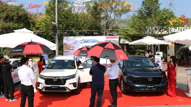 SỰ KIỆN TRƯNG BÀY VÀ LÁI THỬ XE THÁNG 11 THÀNH CÔNG TỐT ĐẸP