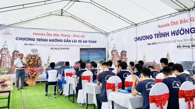 Honda Ôtô Bắc Giang - Dĩnh Kế tổ chức thành công chương trình “Hướng Dẫn Lái Xe An Toàn”