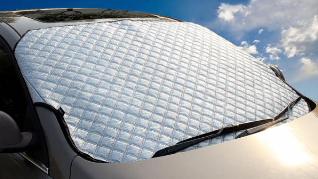  Tấm che nắng kính ô tô: Công dụng và kinh nguyện chọn mua hiệu quả!