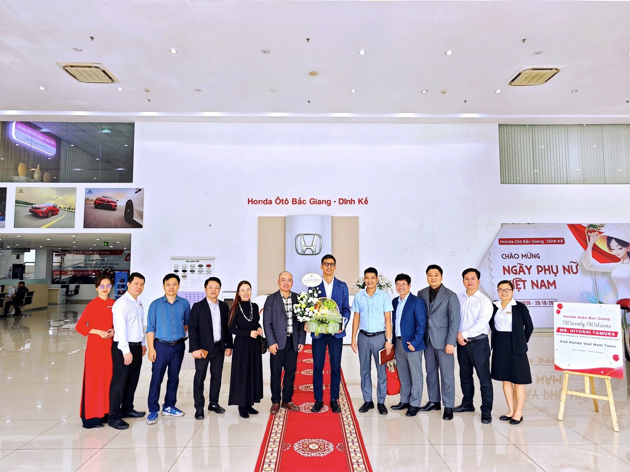 Giám đốc, Trưởng lĩnh vực Khách hàng Honda Việt Nam đến thăm và làm việc Honda Ôtô Bắc Giang - Dĩnh Kế