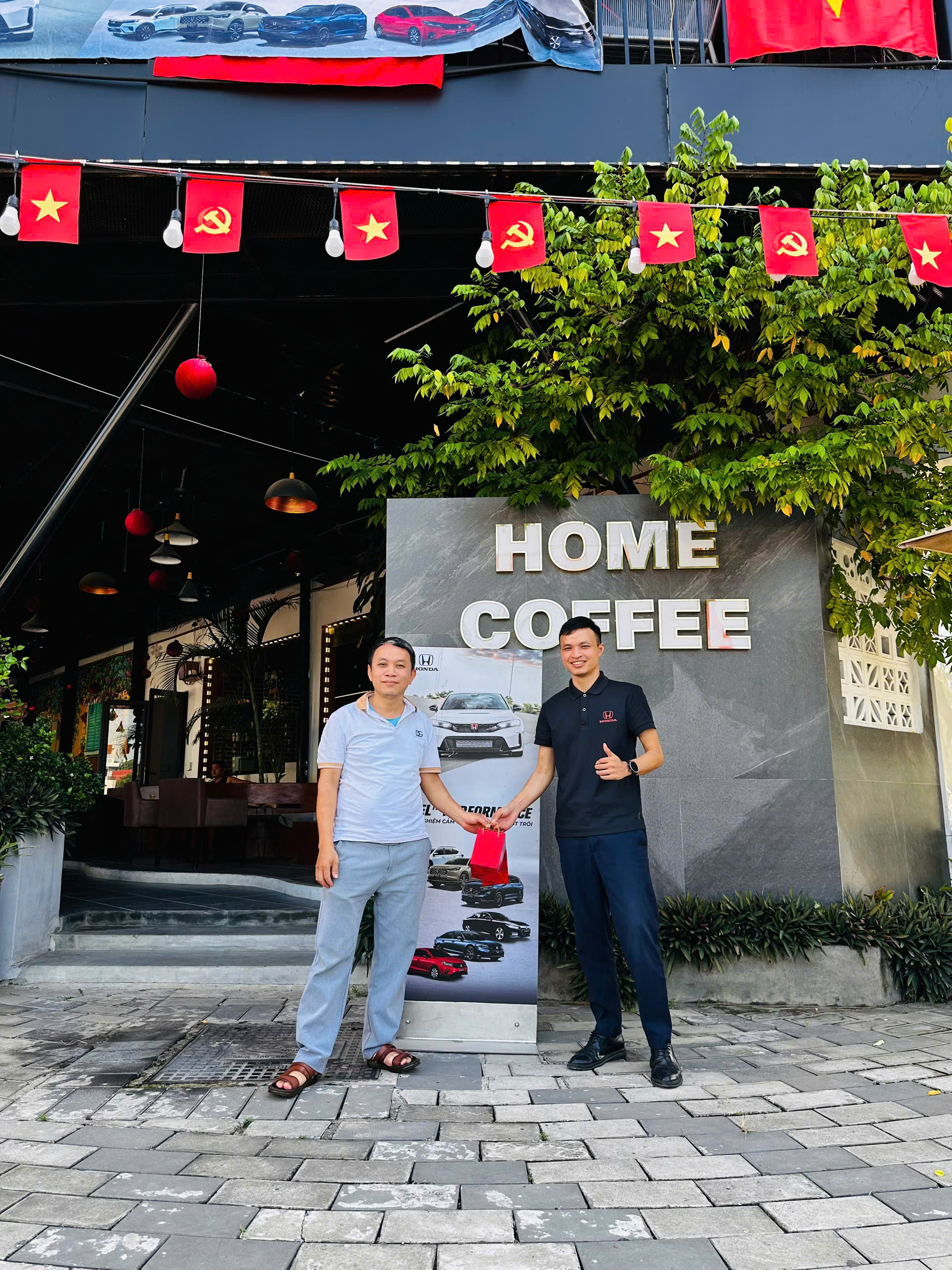 5b93a0c5ccf441aa18e5