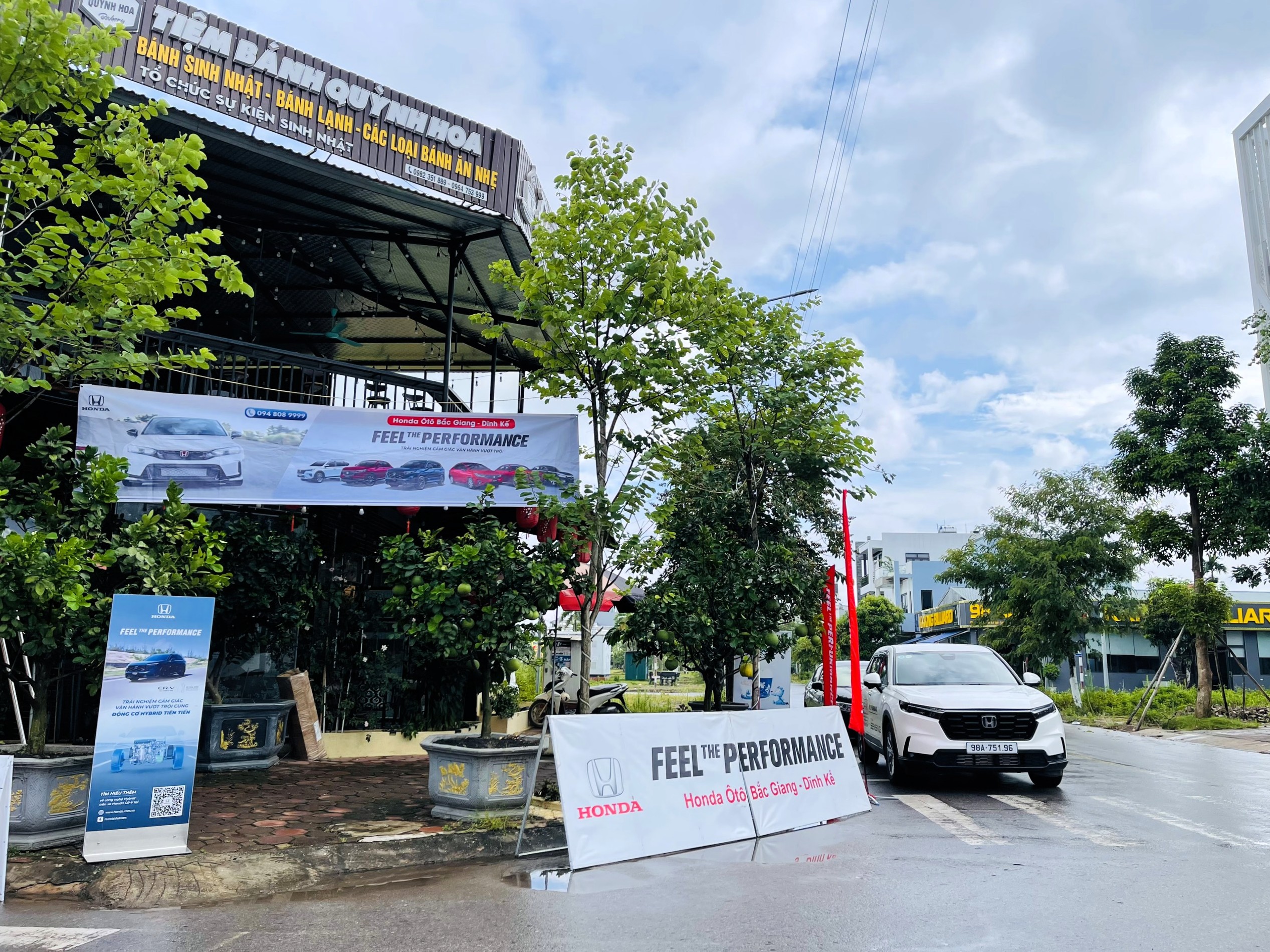 e8996327-dfd2-420d-96db-2dc0b0d0a563_1