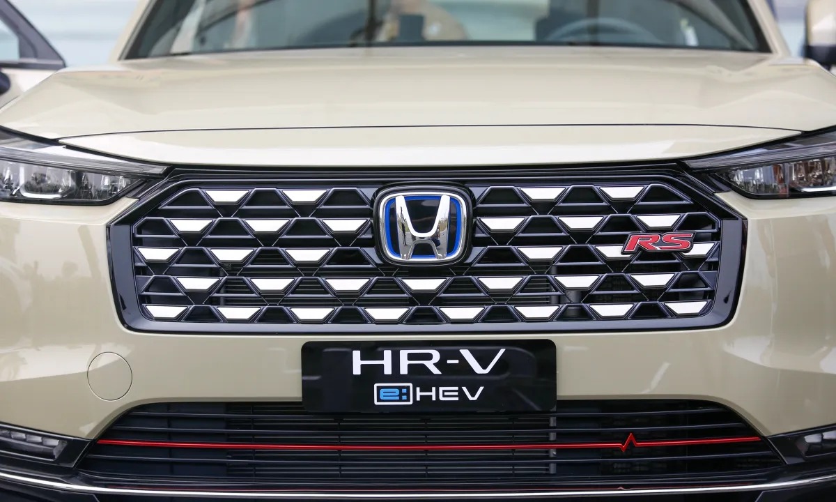 luoi-tan-nhiet-hrv-2025