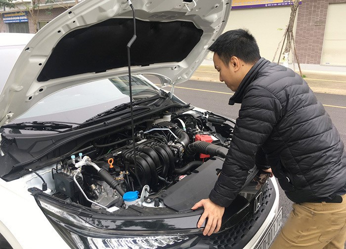 nen-danh-ra-1-phut-liec-quanh-nhung-bo-phan-nay-truoc-khi-khoi-hanh-2