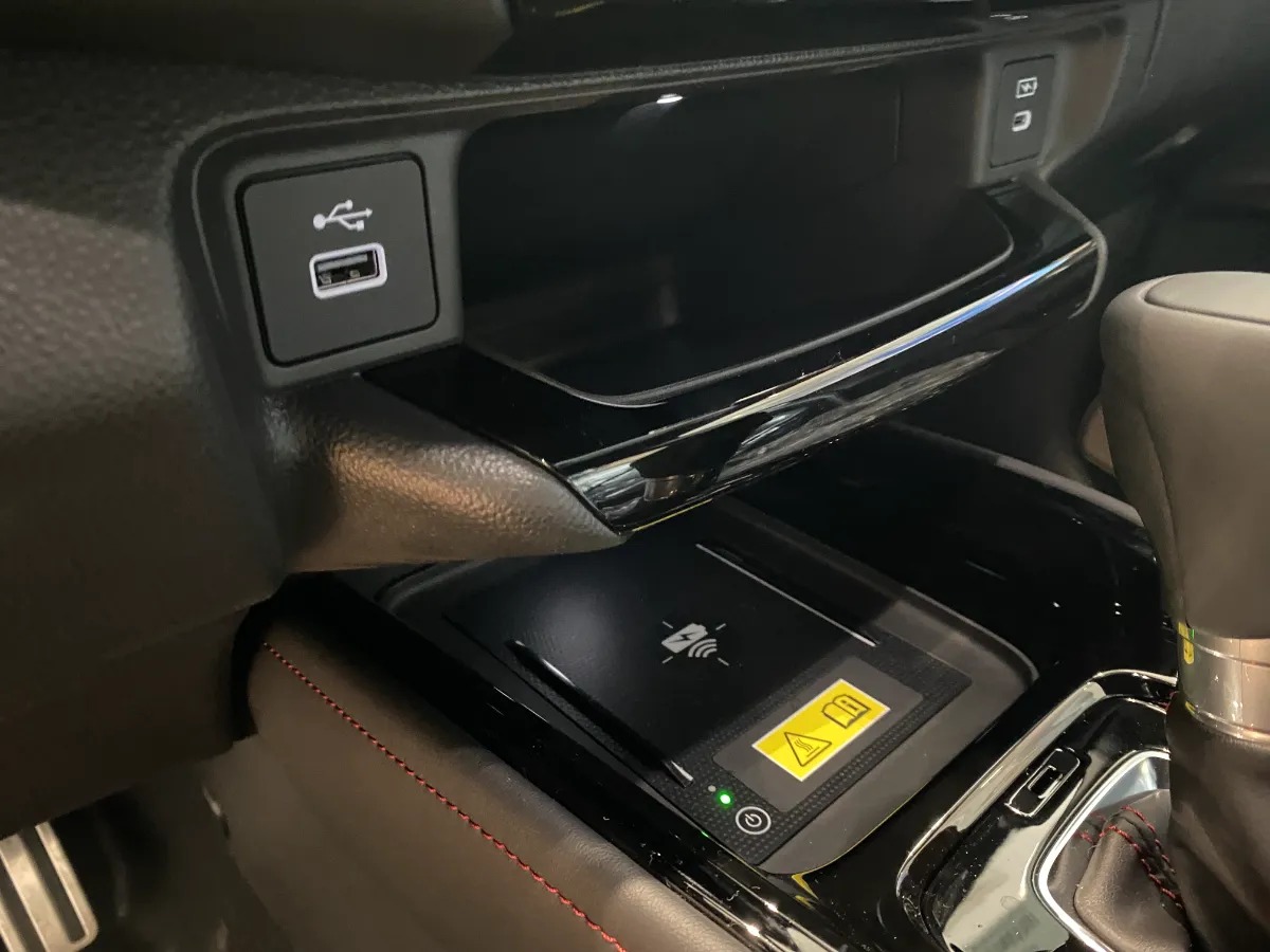 sac-khong-day-hrv-2025