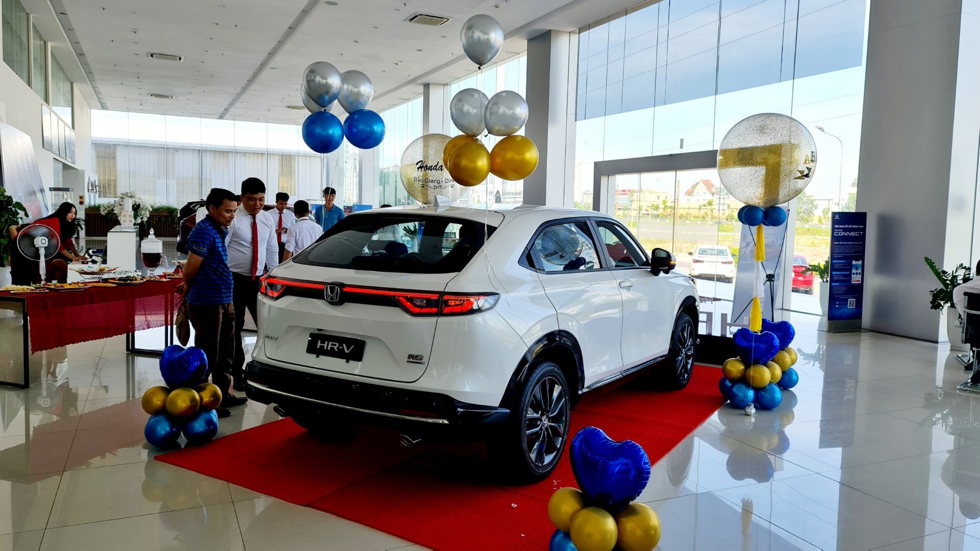 z3508188310841_40c71ee9993fcabc45e5b90a85ef555e