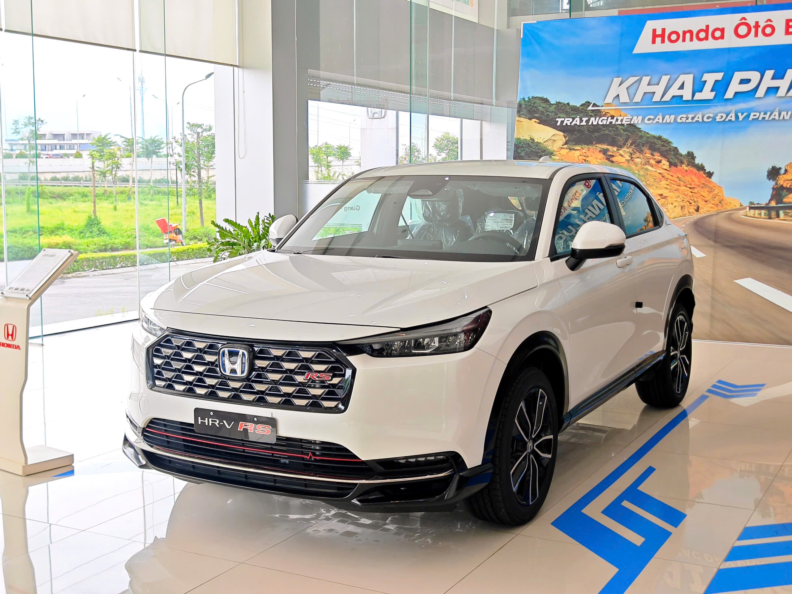 z6760803230905_51220495418e091f8acd186595a6b6dc